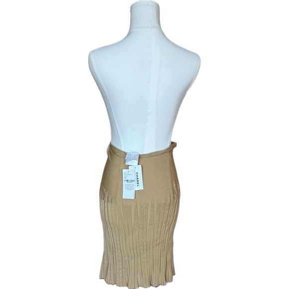 CHANEL‎ 2008 Cruise Runway Gold Pleated Knit Skirt NWT w/ Rare Airplane Pin FR42 - Picture 7 of 9